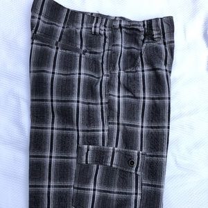 Men's cargo shorts size 34 w/ 14" inseam